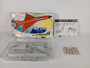 Kit Modelo MiG 21 PF Revell 1:48 H-236 Bolsa Piezas Selladas Brasil - Imagen 1 de 13