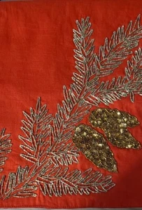 Table Runner Red With Beaded Leaves Christmas Holidays Cynthia Rowley 72 Inch - Picture 1 of 8