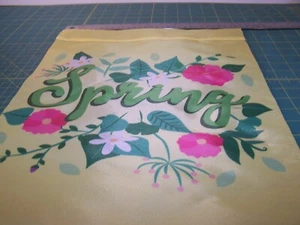 Gartenfahne "Frühling" mit Frühlingsblumen 12 x 17 - Bild 1 von 3