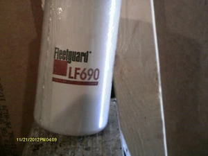 FLEETGUARD FILTER LF690 - Picture 1 of 1