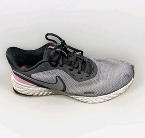 Nike Women's Revolution 5 Running Shoes Black White Gray Pink BQ3207-004 Size 11 - Picture 1 of 8