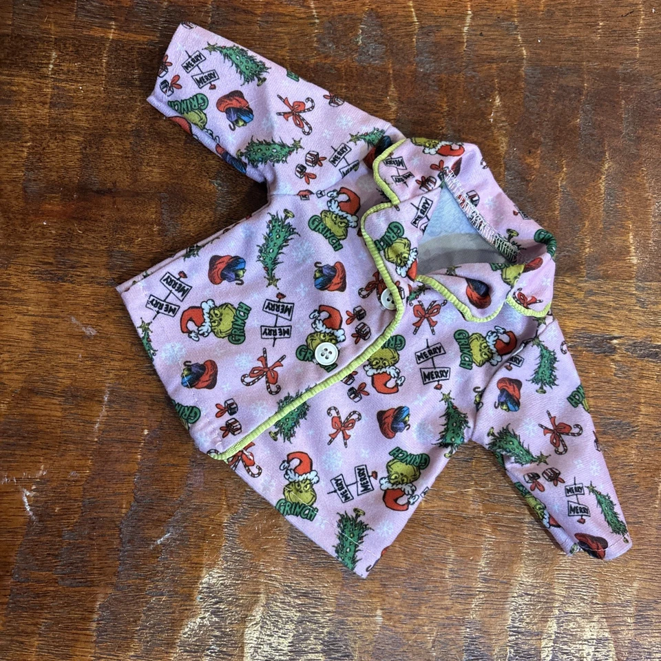 MI VIDA NUESTRA GENERACIÓN CHICA AMERICANA ILY FOREVER MUÑECAS MUÑECA GRINCH PIJAMA TOP Foto 1 de 4