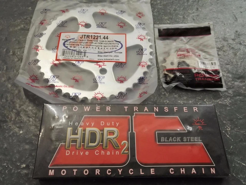 Honda CBR 125 R - B 2011 to 2017 JT Chain And Sprockets Kit Heavy Duty - Imagem 1 de 1