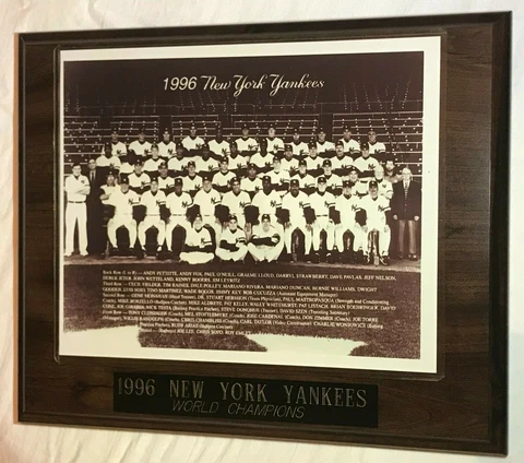 NY Yankees 1996 World Series Champions Team Vintage Wooden Wall Plaque Cover