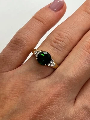 10K YELLOW GOLD RING  WITH EMERALD & DIAMONDS  SIZE 6 - Image 1 of 4