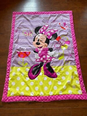 Disney Minnie Mouse Bebé 51”x41” Cuna Edredón Edredón Manta Mariposas... Foto 1 de 4