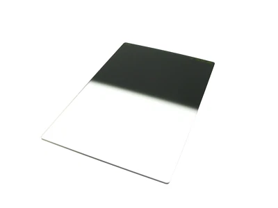Lee Filters 100x150mm Graduated ND 0.9 Very Hard Filter - Image 1 of 4