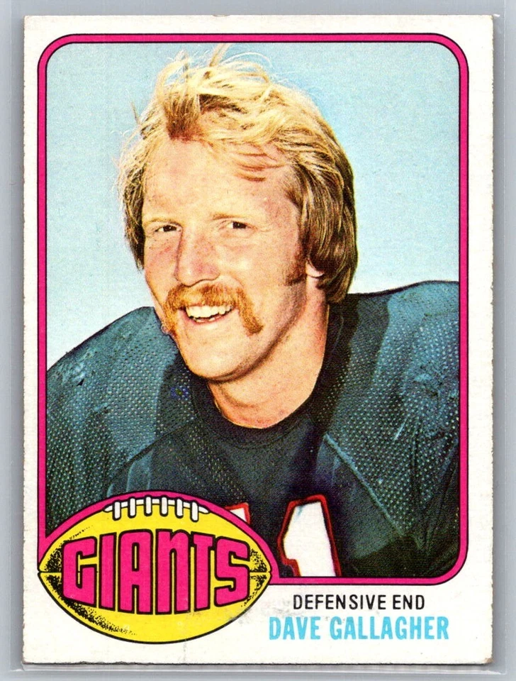 1976 Topps Football - Pick and Choose Your Card to Fill Your Set - Image 1 of 1