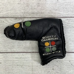 Scotty Cameron 2005 - STUDIO STYLE Putter Blade Headcover Titleist *worn* - Picture 1 of 6