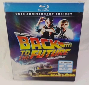 Back to the Future: 25th Anniversary Trilogy (Blu-ray Disc, 2011, 3-Disc Set) - Foto 1 di 7