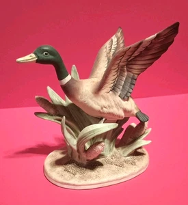 Estatuilla de pato volador Mallard Lefton KW618 pintada a mano estanque cola de gato Japón - Imagen 1 de 10