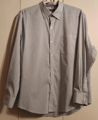 Van Heusen Traveler Men's Size Large (16-16.5) Plaid Button Up Dress Shirt - Image 1 of 4