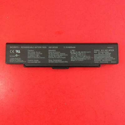 VGP-BPS2A Sony Vaio PCG-7R2L PCG-7V2L Genuine Battery VGP-BPS2B 11.1 V 4400mAh - Image 1 of 3
