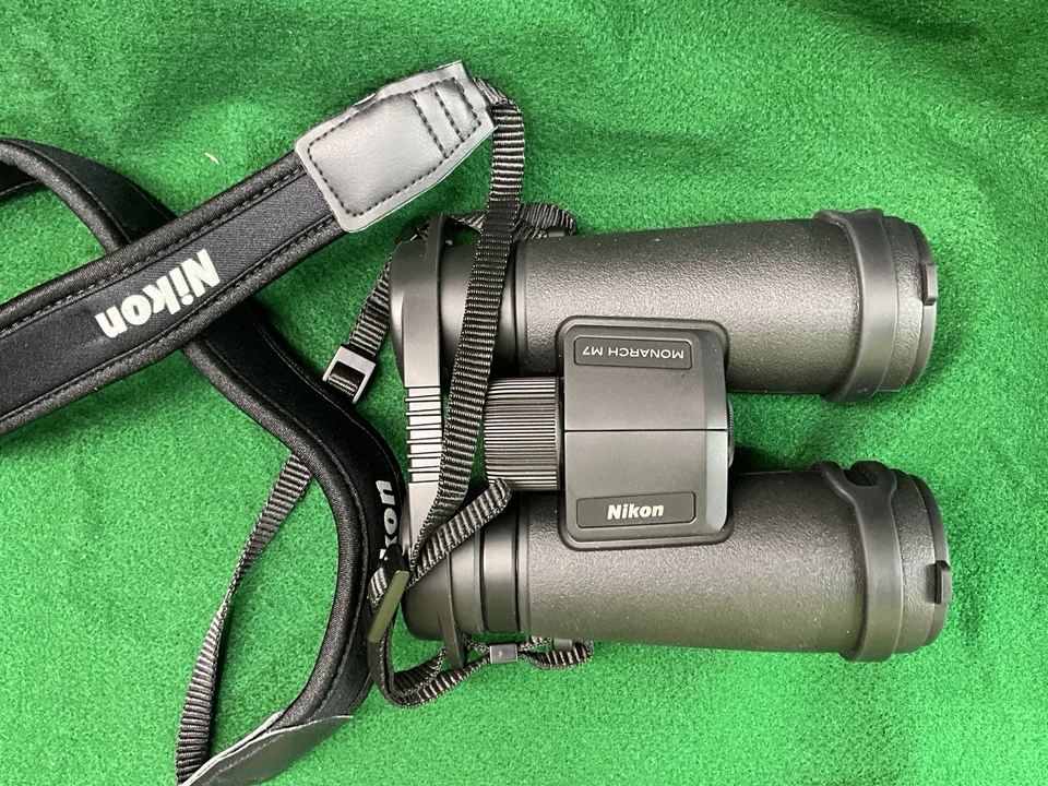 NIKON 10x42 Monarch M7 Binoculars  With Nikon TRA-3 TRIPOD ADAPTER Exc.cond. - Image 1 of 4