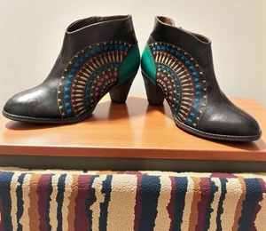 L’ARTISTE Spring Step Botines (41) Negro Verde Punto Patrón Cuero Francés - Imagen 1 de 19