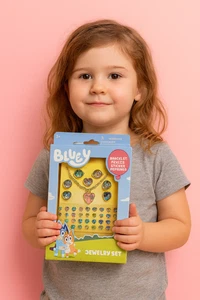 Bluey Schmuckset - Armband, Ringe & Sticker Ohrringe - Mädchen Kinder Geschenk - Bild 1 von 2