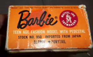 BAMBOLA BARBIE VINTAGE ANNI 60 ORIGINALE SOLO SCATOLA BIONDA CODA DI CAVALLO DA COLLEZIONE GIAPPONE - Foto 1 di 7