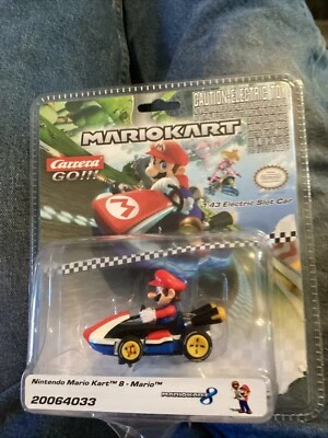 Carrera: Nintendo Mario Kart Nintendo Remote Control Racing Car - Image 1 of 3