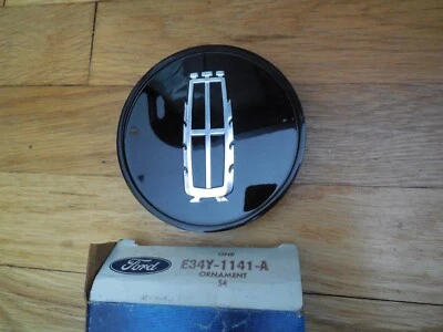 NOS 1983-1986 Mercury Marquis Wheel Center Ornament E34Y-1141-A - Image 1 of 2