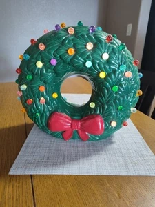 Cracker Barrel Lighted Ceramic Wreath - Picture 1 of 7