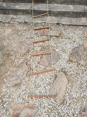 Cuerda de madera casa del árbol escape escondite de emergencia escalera  Foto 1 de 4