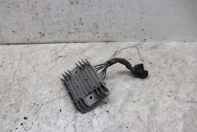 Регулятор напряжения выпрямитель 2005-2009 Suzuki Boulevard C50 VL800 - Изображение 1 из 3