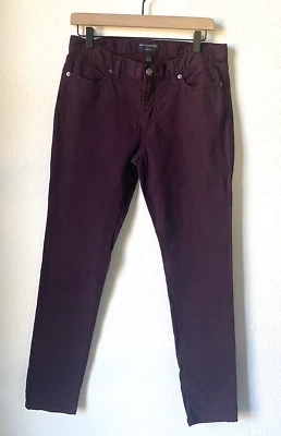 Pantalones de mezclilla Banana Republic ajustados tiro medio ciruela para mujer talla 29 u 8 Foto 1 de 4