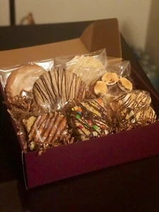 6 Jumbo Cookies Or Rice Krispy Treats, Baked Goods, Kids Gifts, Christmas Gifts - Picture 1 of 12