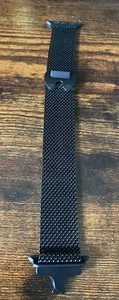 Official Apple Watch Black Titanium Milanese Loop Size M 49mm Great Condition - Zdjęcie 1 z 4
