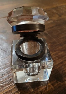 Vintage Cut Glass Ink Well Pot 6cm - Hinged Lid. - Picture 1 of 14