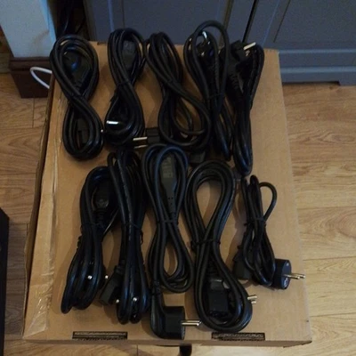 10 x  IEC Kettle to European 2 Pin EU Plug Power Cable Lead, Lenght 1.0-1.8M - Image 1 of 4