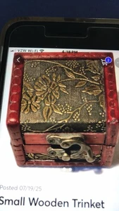 Vintage geflochten Holz braun Schmuckschatulle Riegel Hakenverschluss Miniatur - Bild 1 von 2