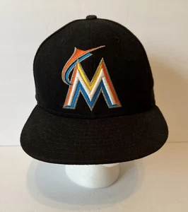 Miami Marlins Baseball Hat Fitted Size 7 59Fifty New Era Black - Picture 1 of 6
