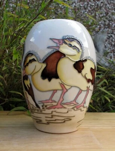 Vaso Moorcroft SPRING DUCKLINGS edizione numerata 102/5 prima qualità prezzo consigliato £295 - Foto 1 di 16