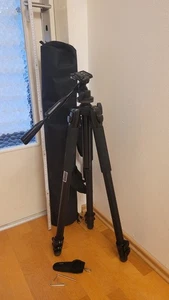 Giottos Profi Stativ MTL 3271B Tripod + Stativkopf MH 5011 +Tasche alles wie NEU - Bild 1 von 20