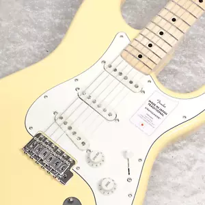 Fender Made in Japan Traditional 70s Stratocaster 2025 model Ash Vintage White - Picture 1 of 14