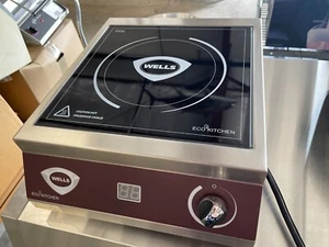 Wells ISC35 Countertop Commercial Induction Range w/ (1) Burner, 208 240v/1ph - Picture 1 of 7