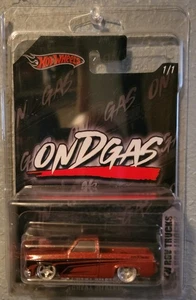 Hot Wheels 83 Chevy Silverado ONDGAS 1:64 Truck CUSTOM BT DIECAST - Picture 1 of 4