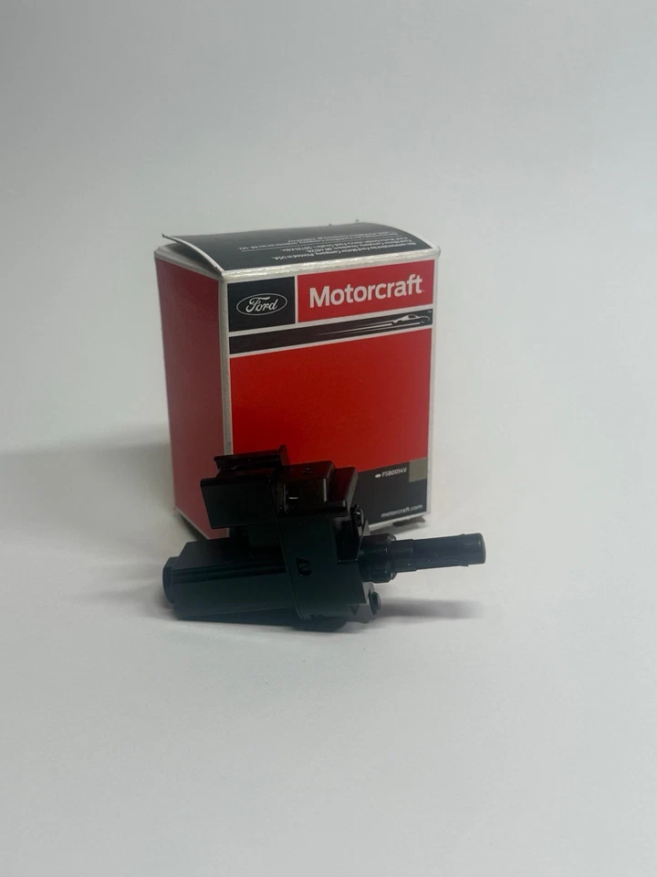 (New) Clutch Safety Switch - Ford (4M5Z-11A152-A) Foto 1 de 4