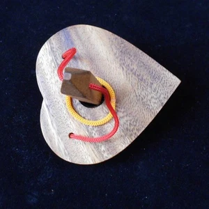 Follow Your Heart Puzzle - wood and string brain teaser - original design - Picture 1 of 2