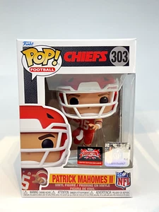 Patrick Mahomes II Funko Pop! NFL Target Con Limited Edition Exclusive #303 - Picture 1 of 5