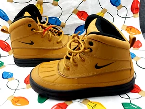 Botas altas Nike Woodside 2 ACG talla 3y niños 524873-703 nuevas sin caja - Imagen 1 de 9