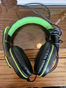 Aleinware Wired Green And Black Gaming Headset With Boom Microphone 3E - Picture 1 of 6