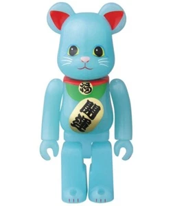 Medicom Bearbrick Series 33 Animal Lucky Cat GID Blue 100% be@rbrick S33 - Picture 1 of 5