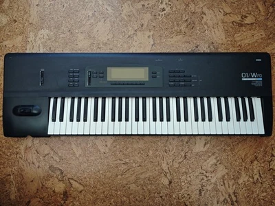 Korg 01/W FD Music Workstation, 61 Keys - Bild 1 von 4