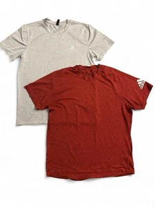 Graue und rote Adidas Herren Sport T-Shirts Sportbekleidung Paket Medium - Bild 1 von 6