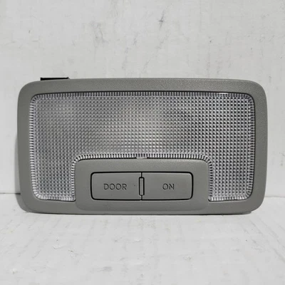 💥 2011-2013 Kia Sorento Rear Dome Map Light Overhead DOOR ON 92850 2P100 OEM - Image 1 of 2