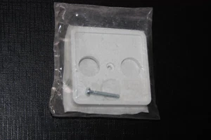 Berker Modul 2 Abdeckung Blende für SAT TV Radio 2/3-fach in polarweiß - NEU - Bild 1 von 1