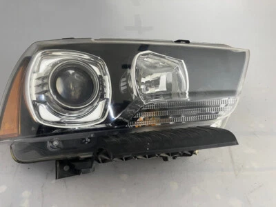 OEM | 2011-2014 Dodge Charger HID Headlight (Right,Passenger) Ballast Included Foto 1 de 4