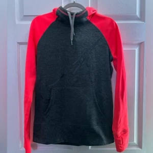 women's medium pink and gray nike therma-fit hoodie - Picture 1 of 3